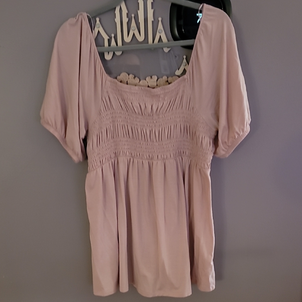 Elegant Women's Pink Top